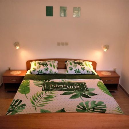 Romantic Apartment In Nature Borovići Exteriér fotografie